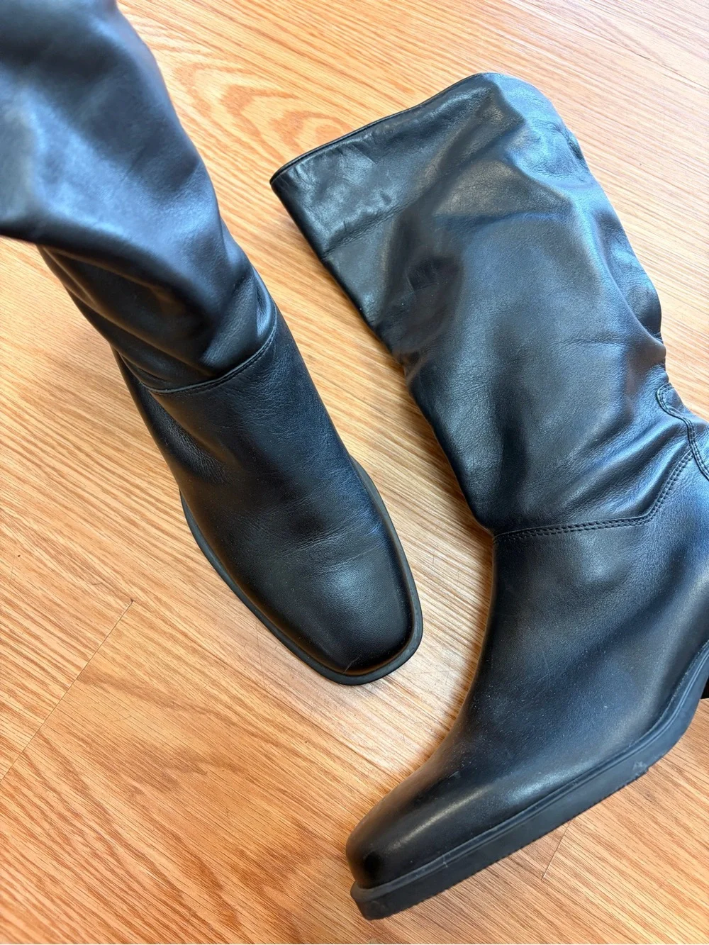 Vintage naturalizer classic